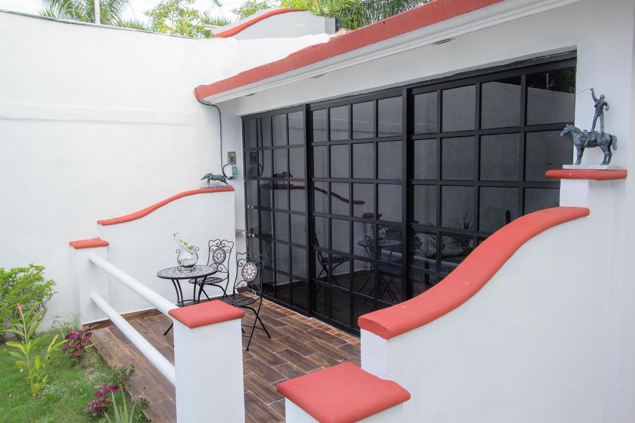B&B Quinta Juventina Cancún Zewnętrze zdjęcie